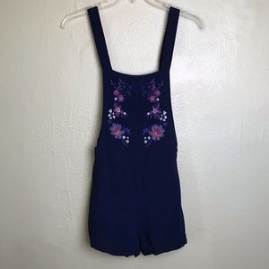 H&M Divided Blue Bib Short Print on Front Size 4